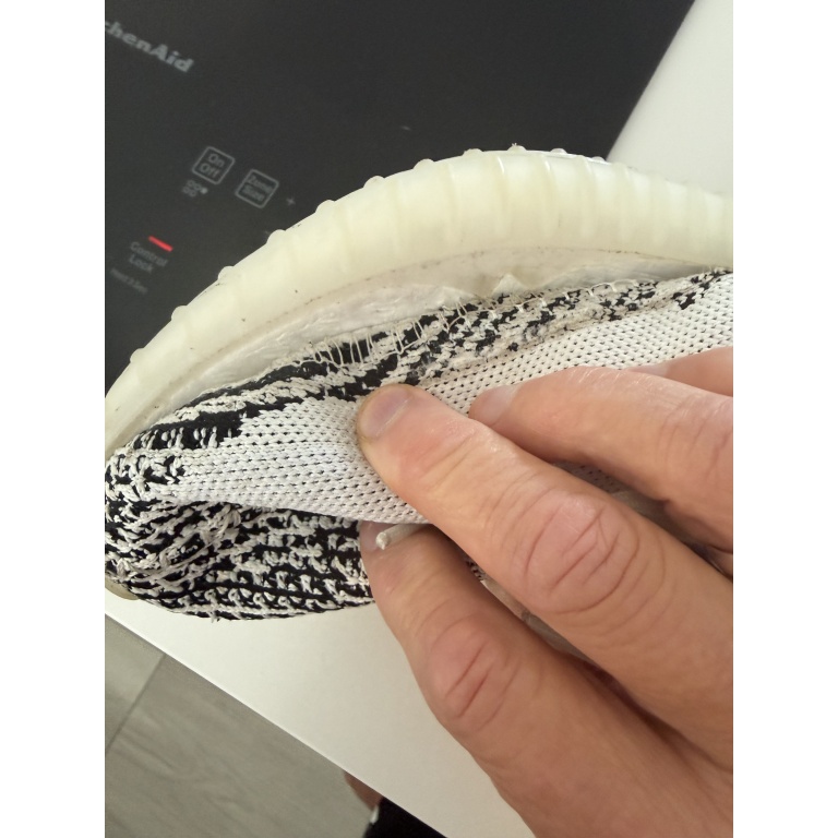 [Authorize✅]Zebra - 2018/2019 Release Yeezy Boost 350 V2   Adidas for sale photo review