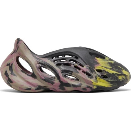 Yeezy Foam Runner MX Carbon/MX Cream/MX Sand/MXT Moon