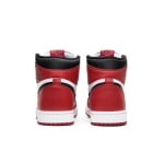 Nike Air Jordan 1 Retro High OG Chicago 2015 for sale