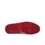 Nike Air Jordan 1 Retro High OG Chicago 2015 for sale