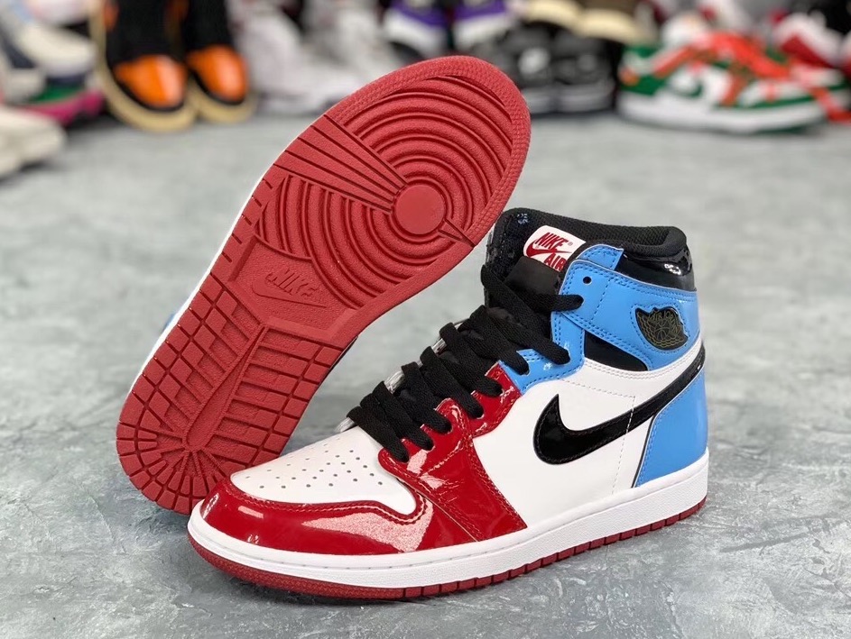 Nike Air Jordan 1 Retro High OG Fearless