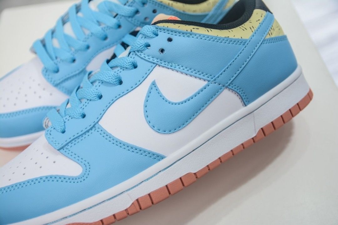 Nike Kyrie Irving x Dunk Low SE GS Baltic Blue Gum