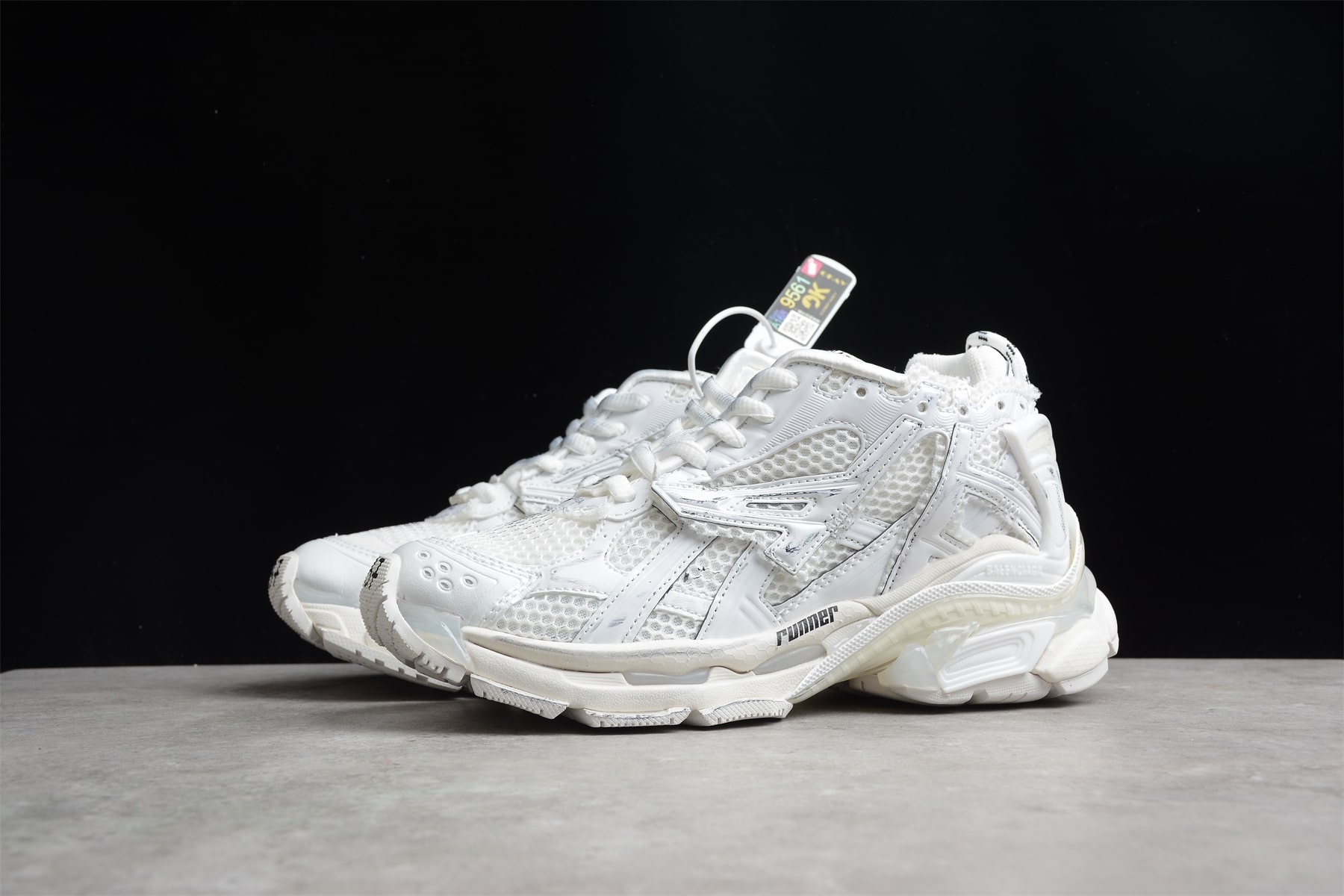 Balenciaga Runner Sneakers White for sale - Perfect Shoes