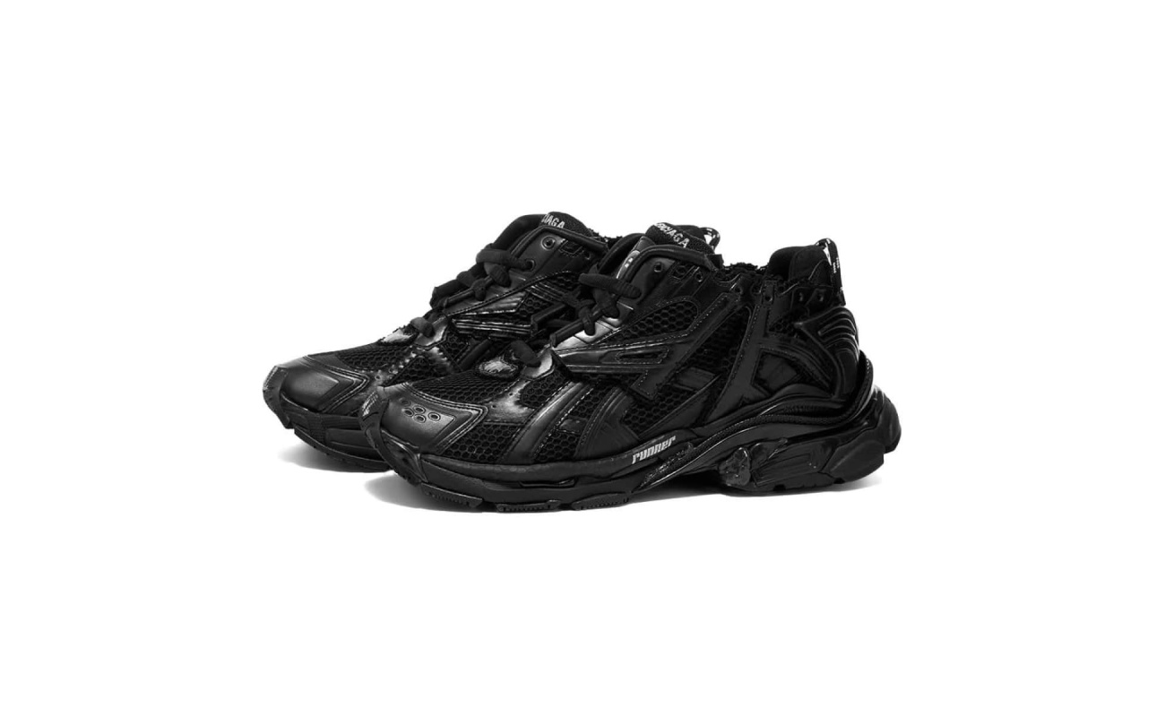 bale Runner Sneakers in Black for sale - Perfect Shoes