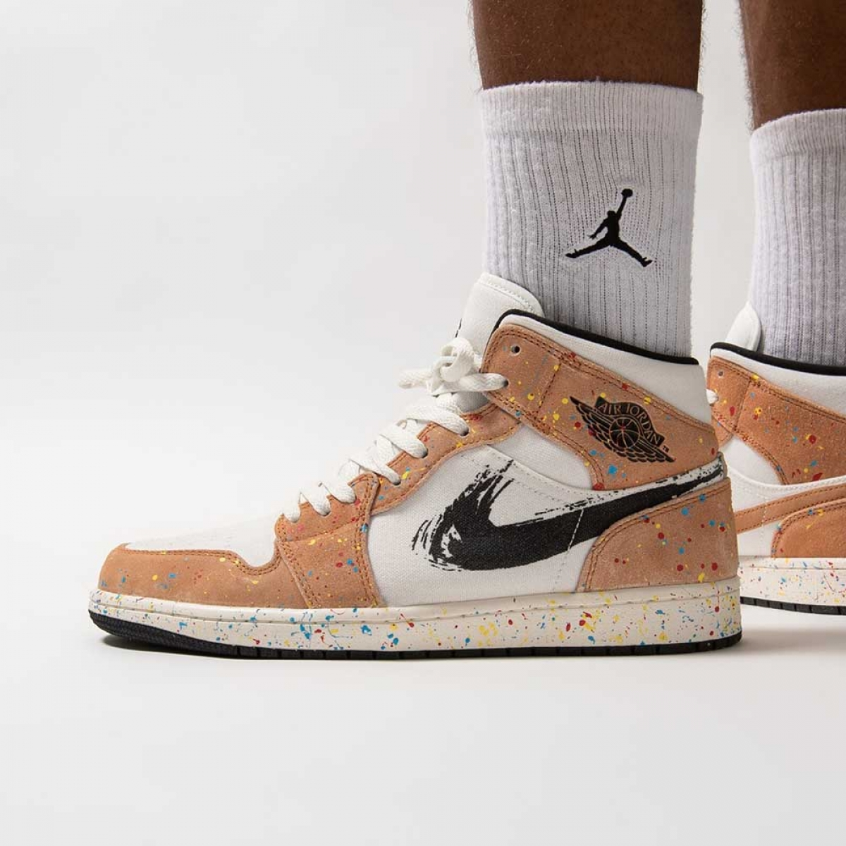 Nike Air Jordan 1 Mid SE Brushstroke Paint Splatter