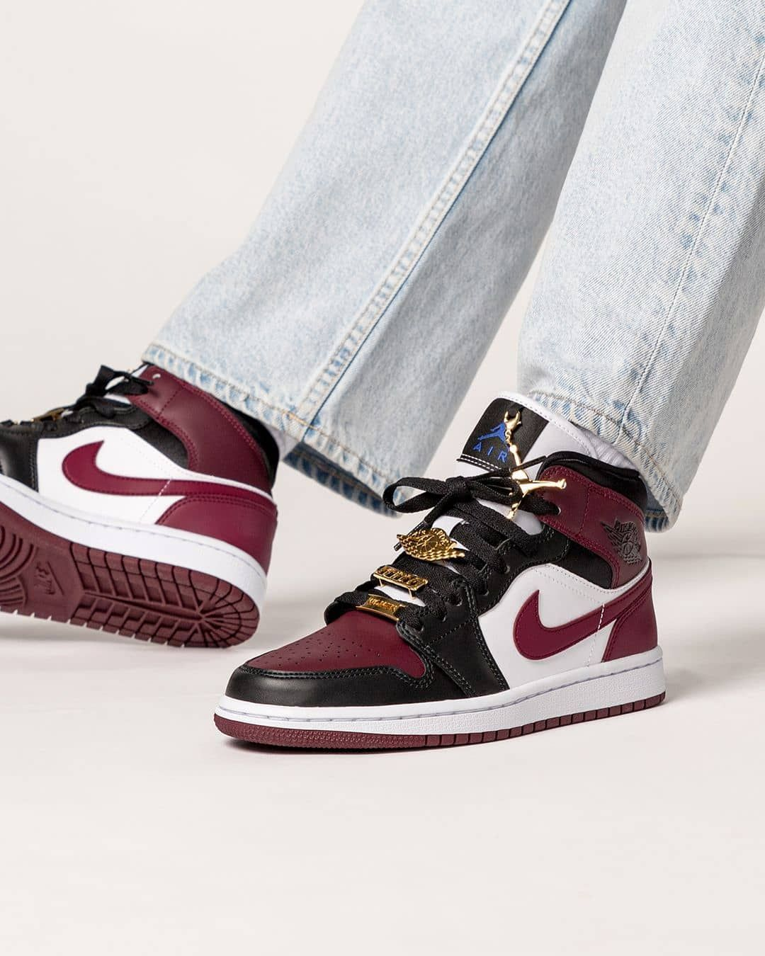Nike Air Jordan 1 Mid SE Gold Pendants