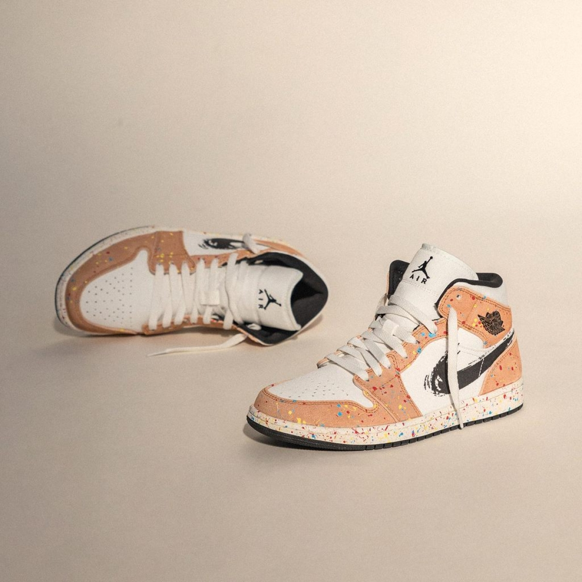 Nike Air Jordan 1 Mid SE Brushstroke Paint Splatter