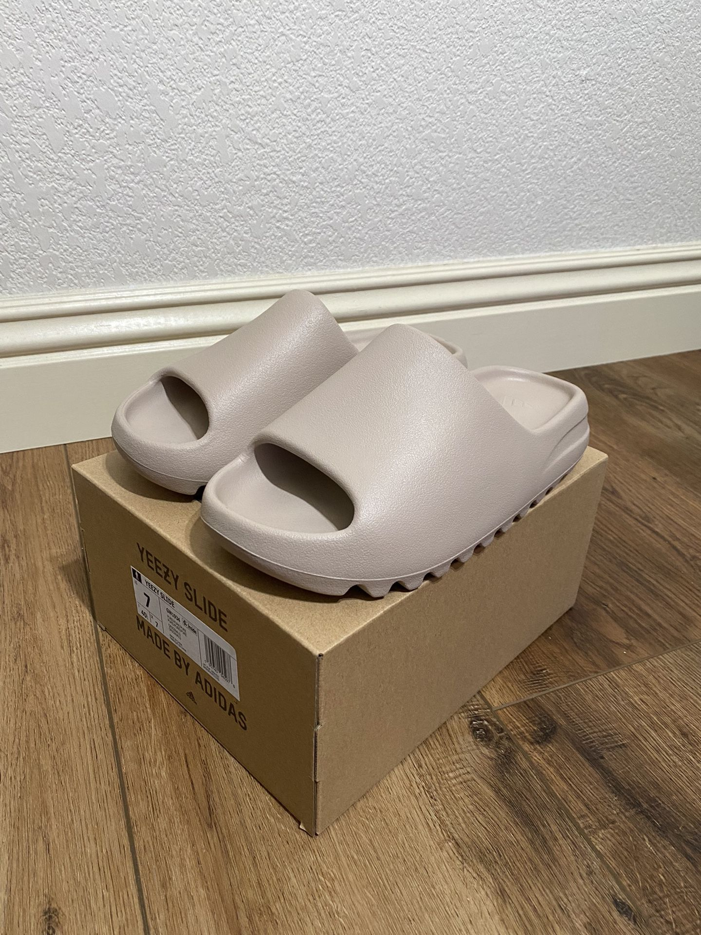 [Authorize✅]Adidas Yeezy Slide Pure slipper for sale photo review