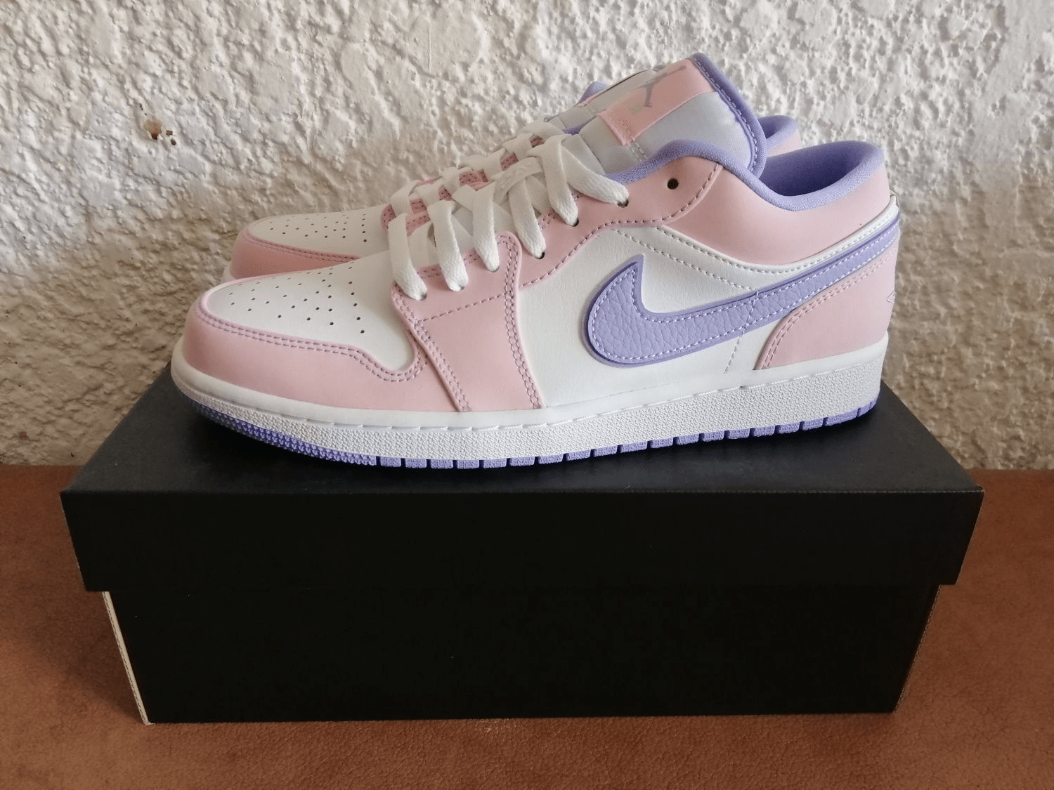 [Authorize✅]Nike Air Jordan 1 Low SE Arctic Punch for sale photo review