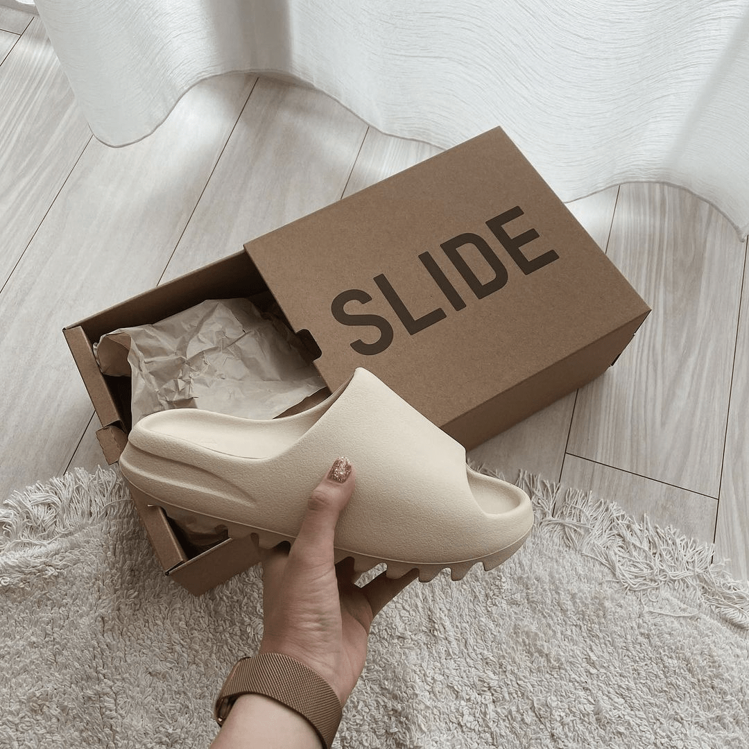 [Authorize✅]Adidas Yeezy Slides Bone slipper for sale photo review