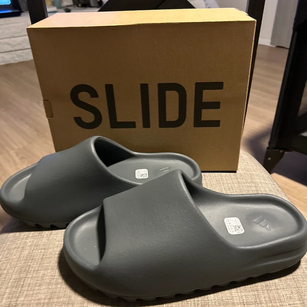 [Authorize✅]Adidas Yeezy Slides Slate Grey slipper for sale photo review