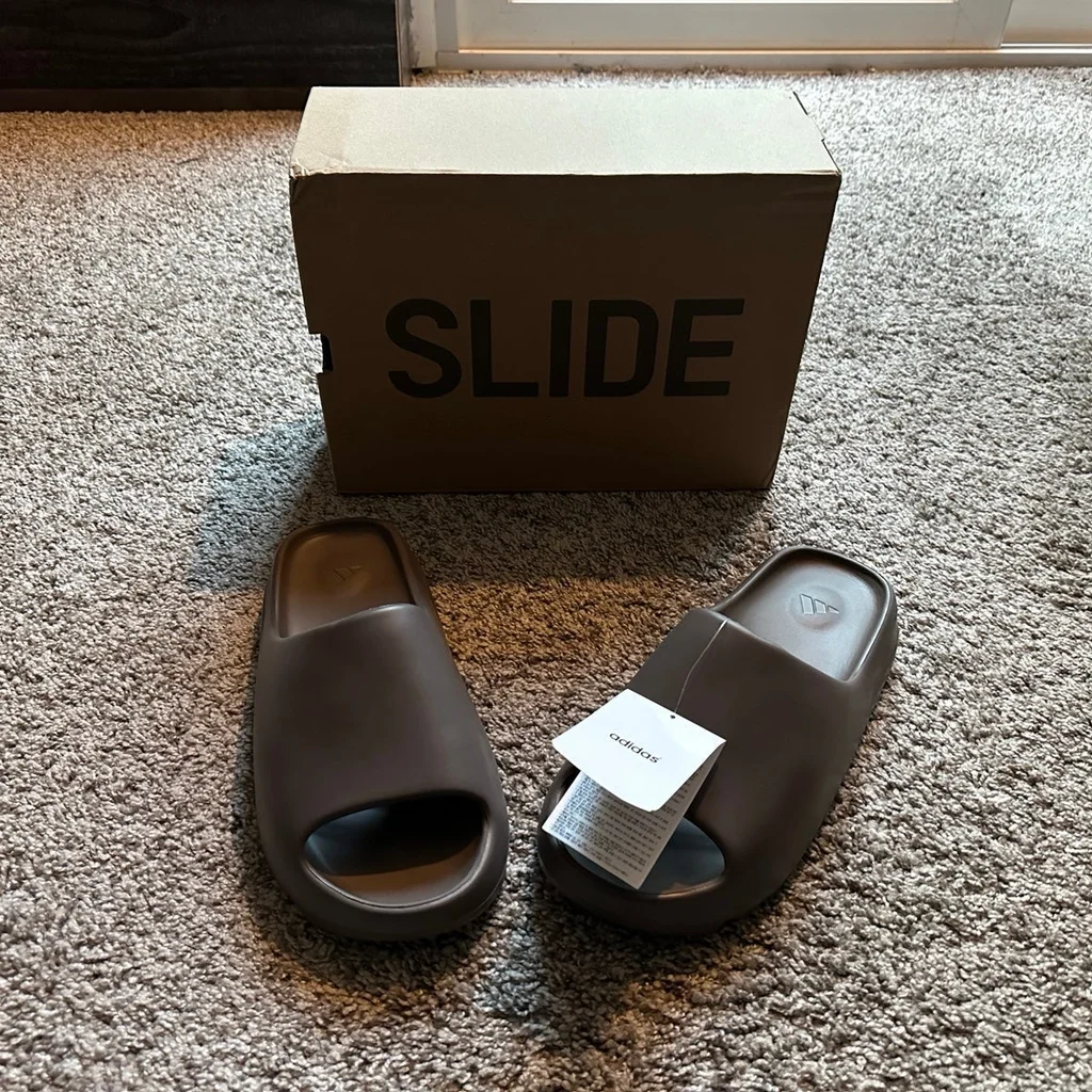 [Authorize✅]Adidas Yeezy Slides soot slipper for sale photo review