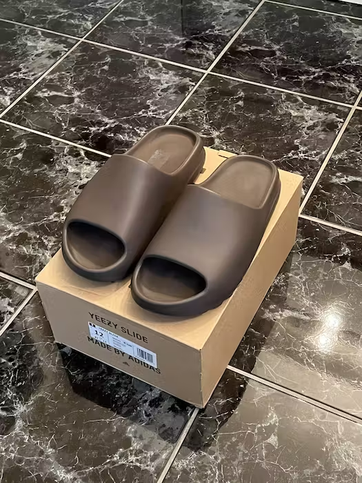 [Authorize✅]Adidas Yeezy Slides soot slipper for sale photo review