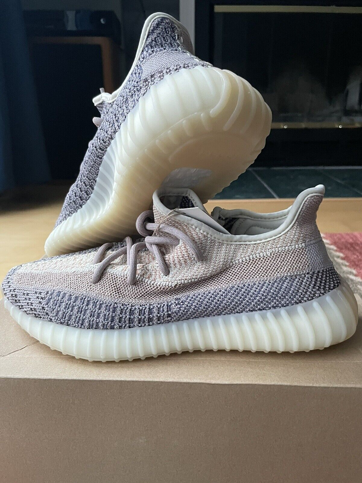 [Authorize✅]Adidas Yeezy Boost 350 V2 Sports Shoes Ash Pearl for sale photo review