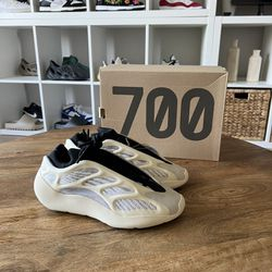 [Authorize✅]Adidas Yeezy 700 V3 Azael white for sale photo review