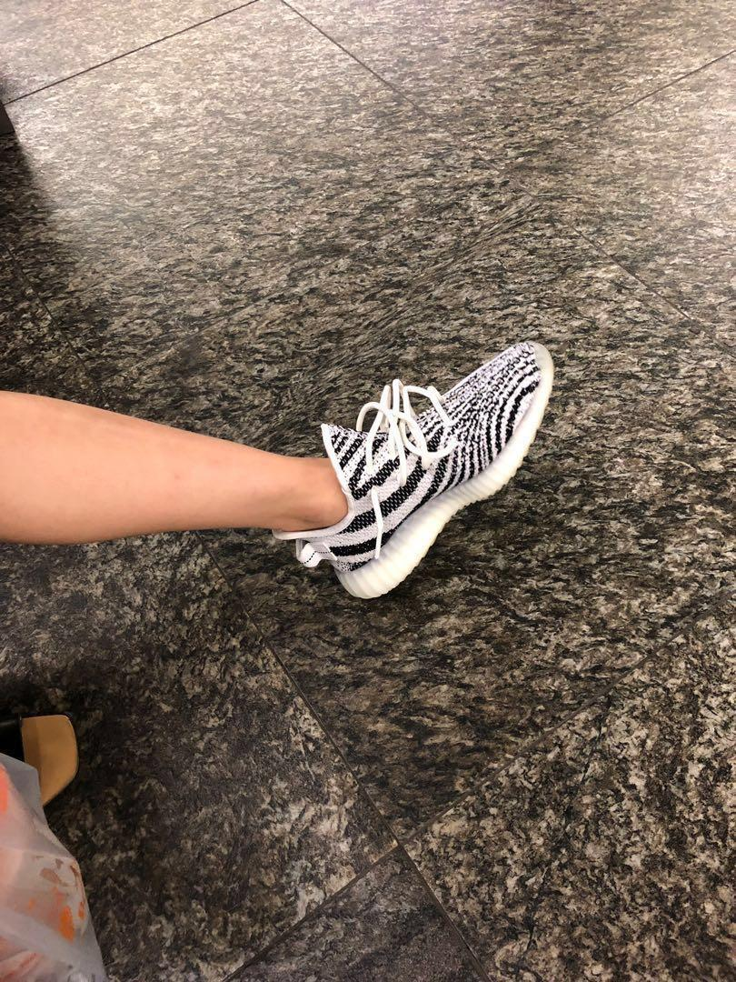 [Authorize✅]Zebra – 2018/2019 Release Yeezy Boost 350 V2   Adidas for sale photo review