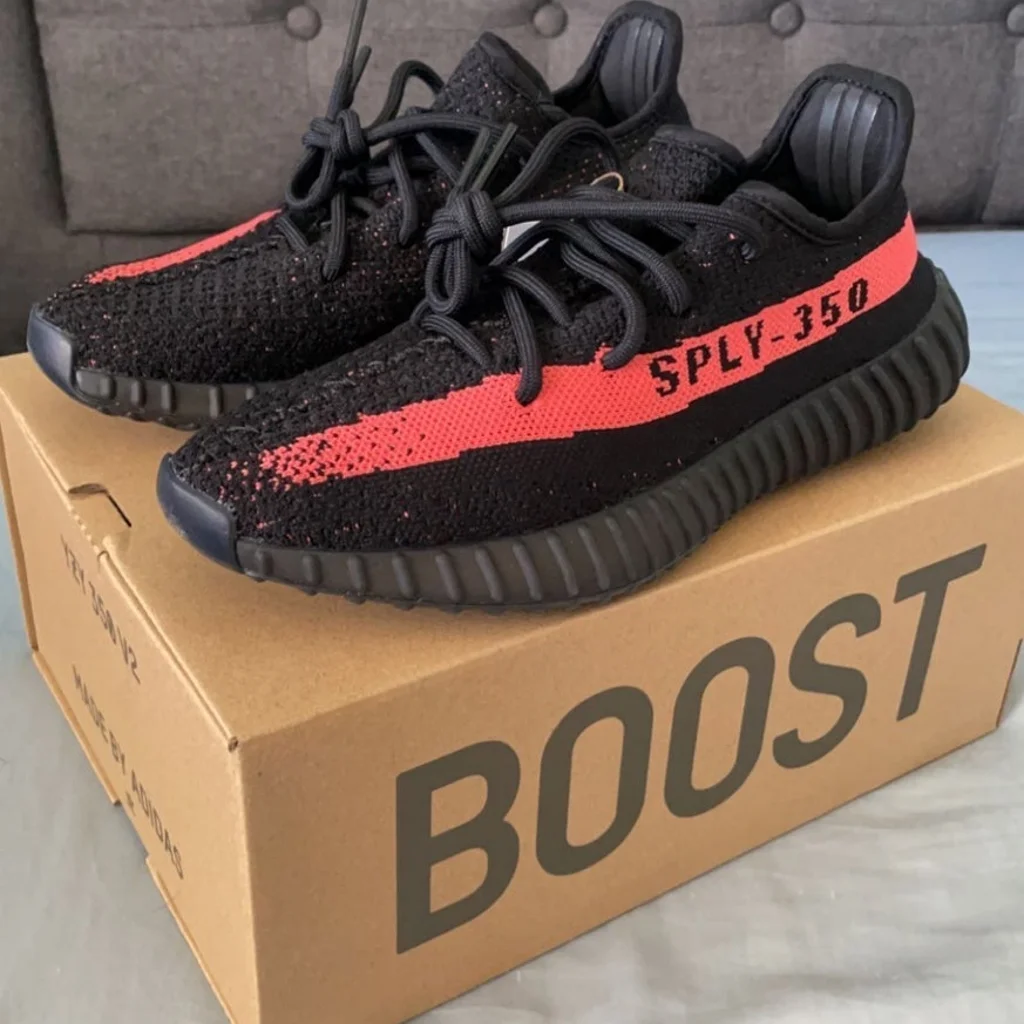 [Authorize✅]Adidas Yeezy  Boost 350 V2 Red for sale photo review