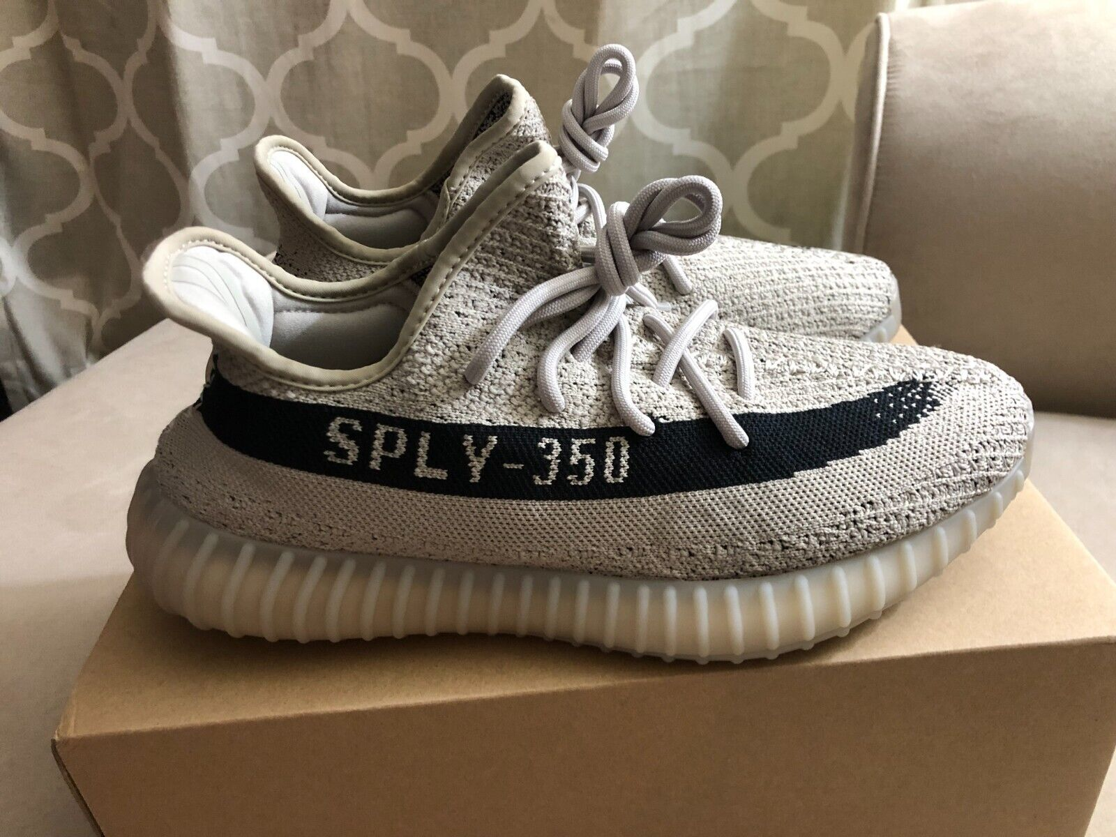 [Authorize✅]Adidas Yeezy Boost 350 V2 Beige Black for sale photo review