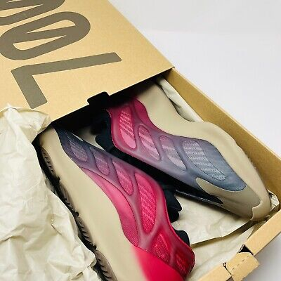 [Authorize✅]Adidas Yeezy 700 V3 Fade Carbon for sale photo review