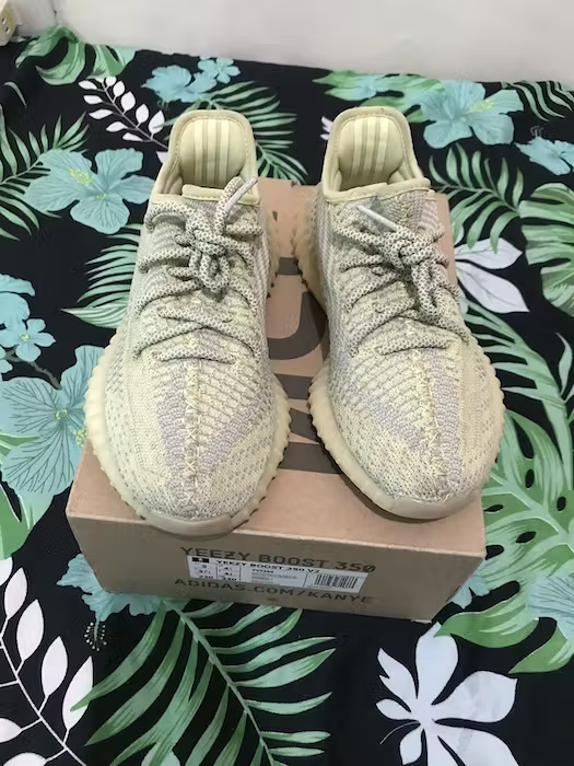 [Authorize✅]Adidas Yeezy 350 Boost V2 Antlia Reflective for sale photo review