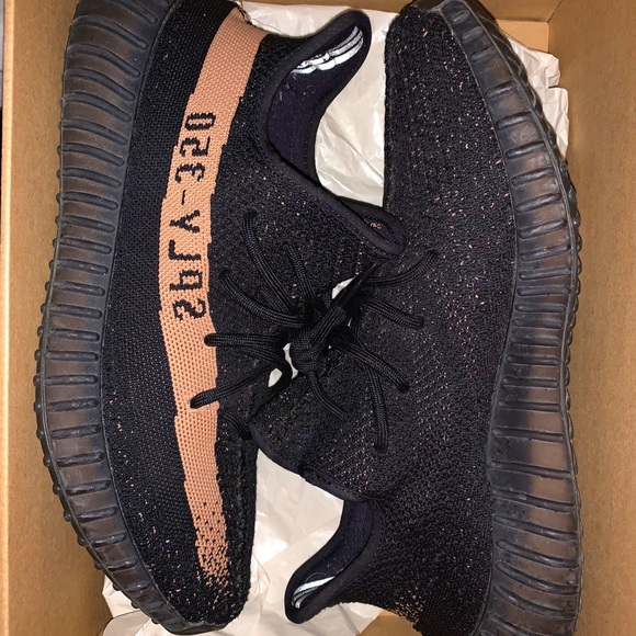 [Authorize✅]Adidas Yeezy 350 Boost V2 Black Copper for sale photo review