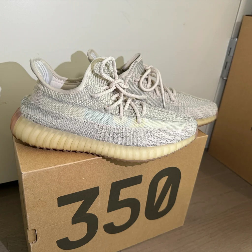 [Authorize✅]Adidas Yeezy Boost 350 V2 Citrin Reflective for sale photo review