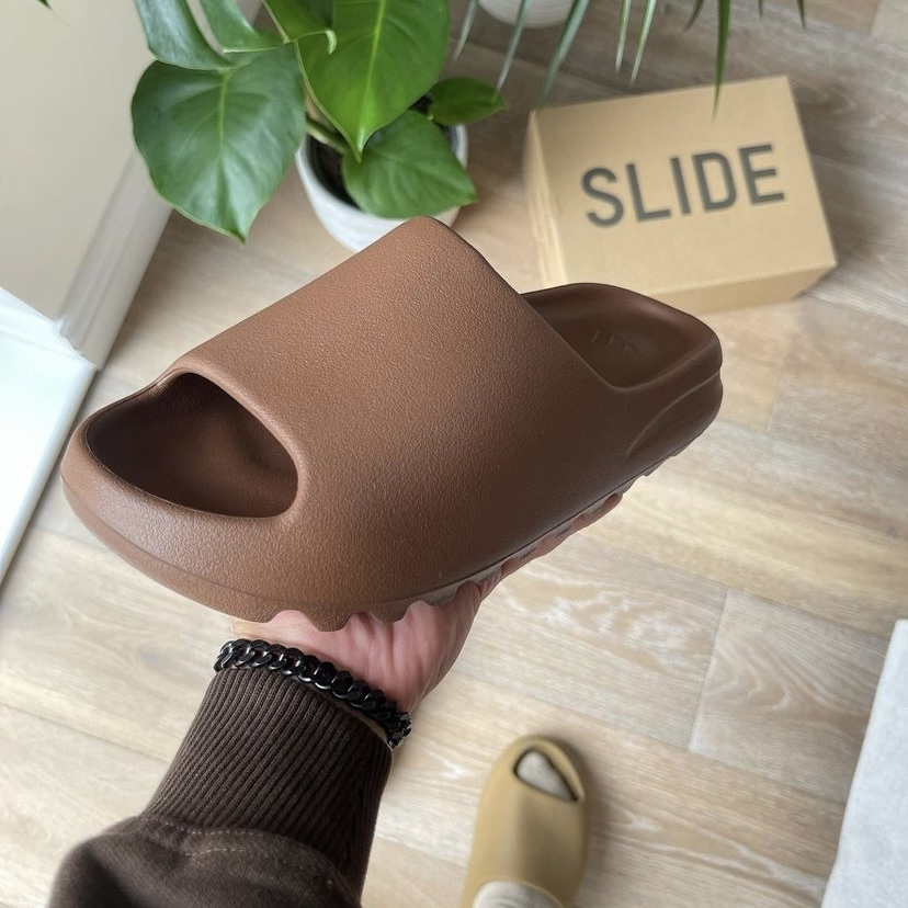 [Authorize✅]Adidas Yeezy Slides Flax slipper for sale photo review