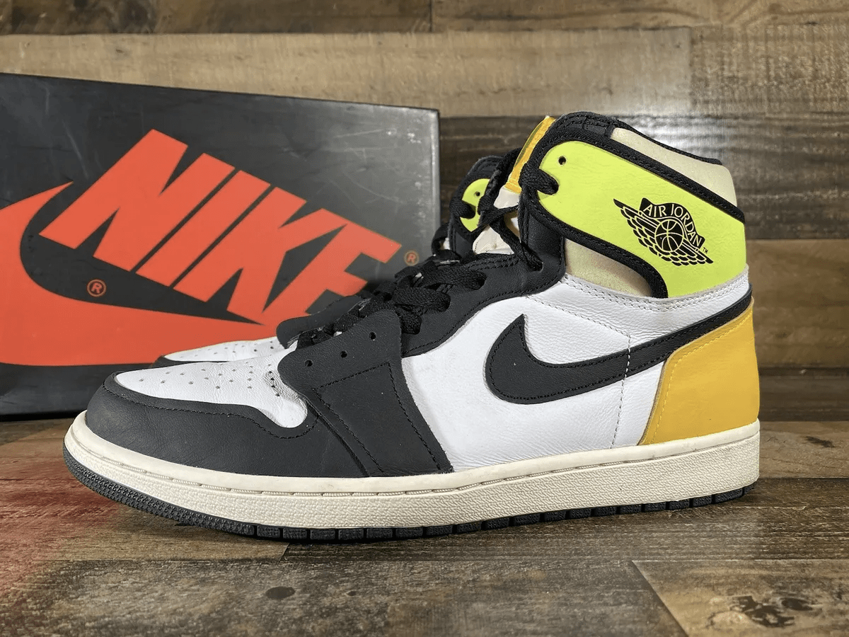 [Authorize✅]Nike Air Jordan 1 Retro High OG Volt Gold for sale photo review