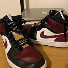 [Authorize✅]Nike Air Jordan 1 Mid SE Gold Pendants for sale photo review