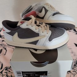 [Authorize✅]Travis Scott x Air Jordan 1 Low Reverse Mocha for sale photo review