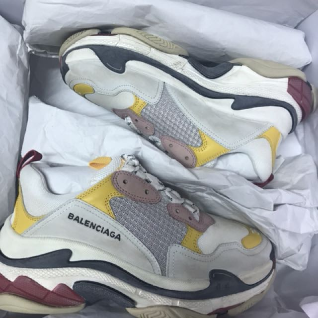 [Authorize✅]Balenciaga Triple S Cream Yellow Red Sneaker for sale photo review