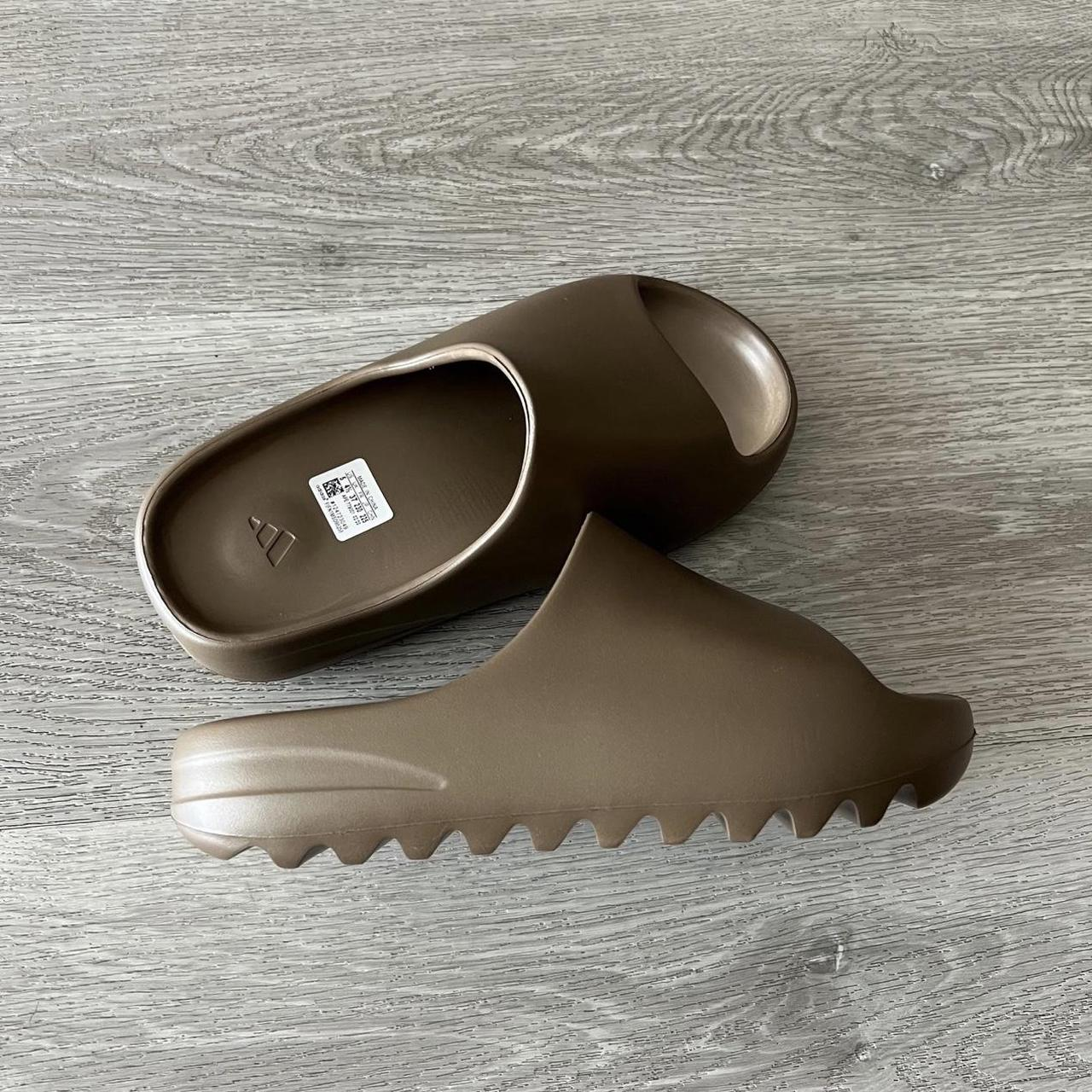 [Authorize✅]Adidas Yeezy Slide Earth Brown for sale photo review