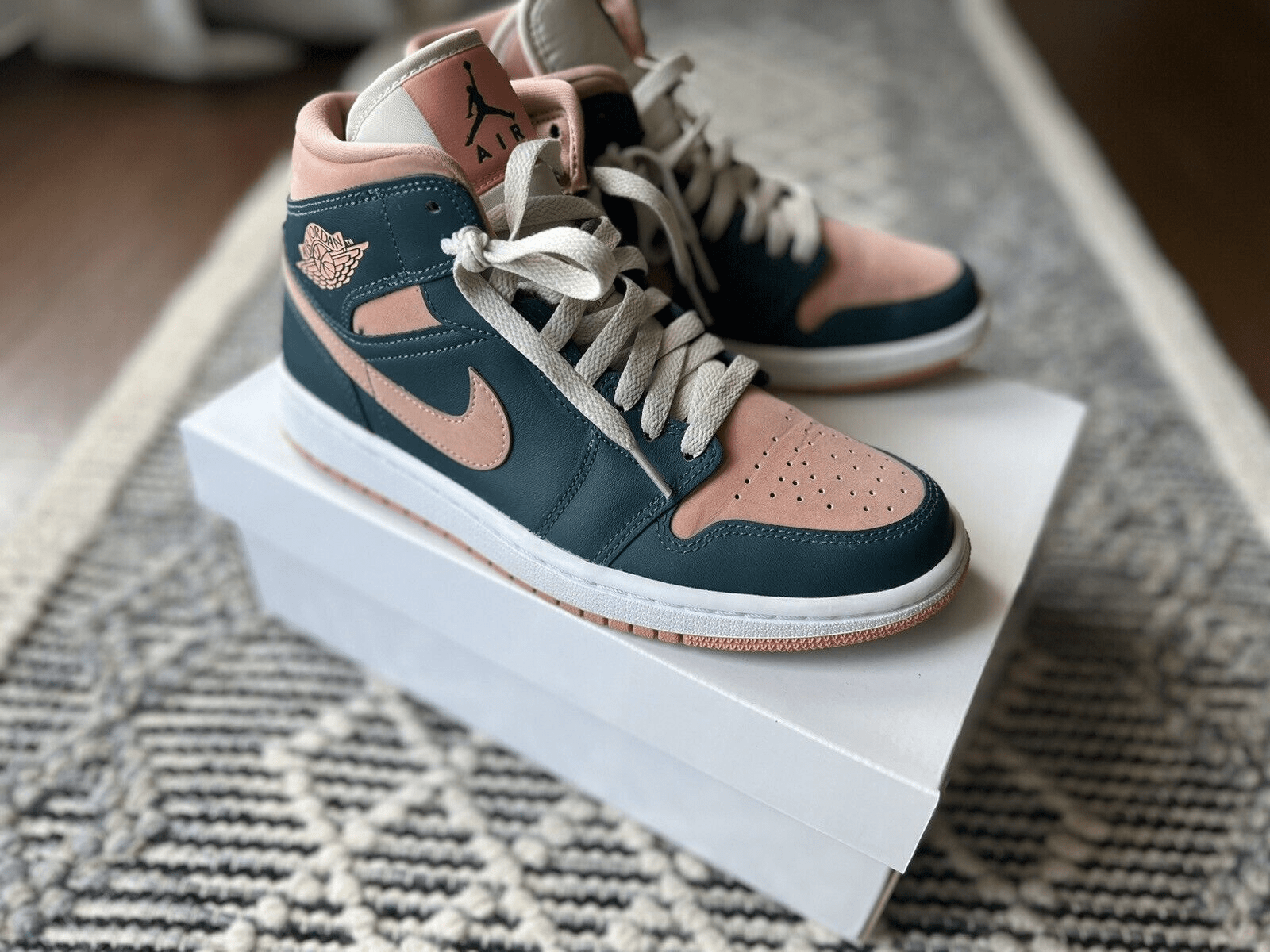 [Authorize✅]Nike Air Jordan 1 Mid Dark Teal Green for sale photo review