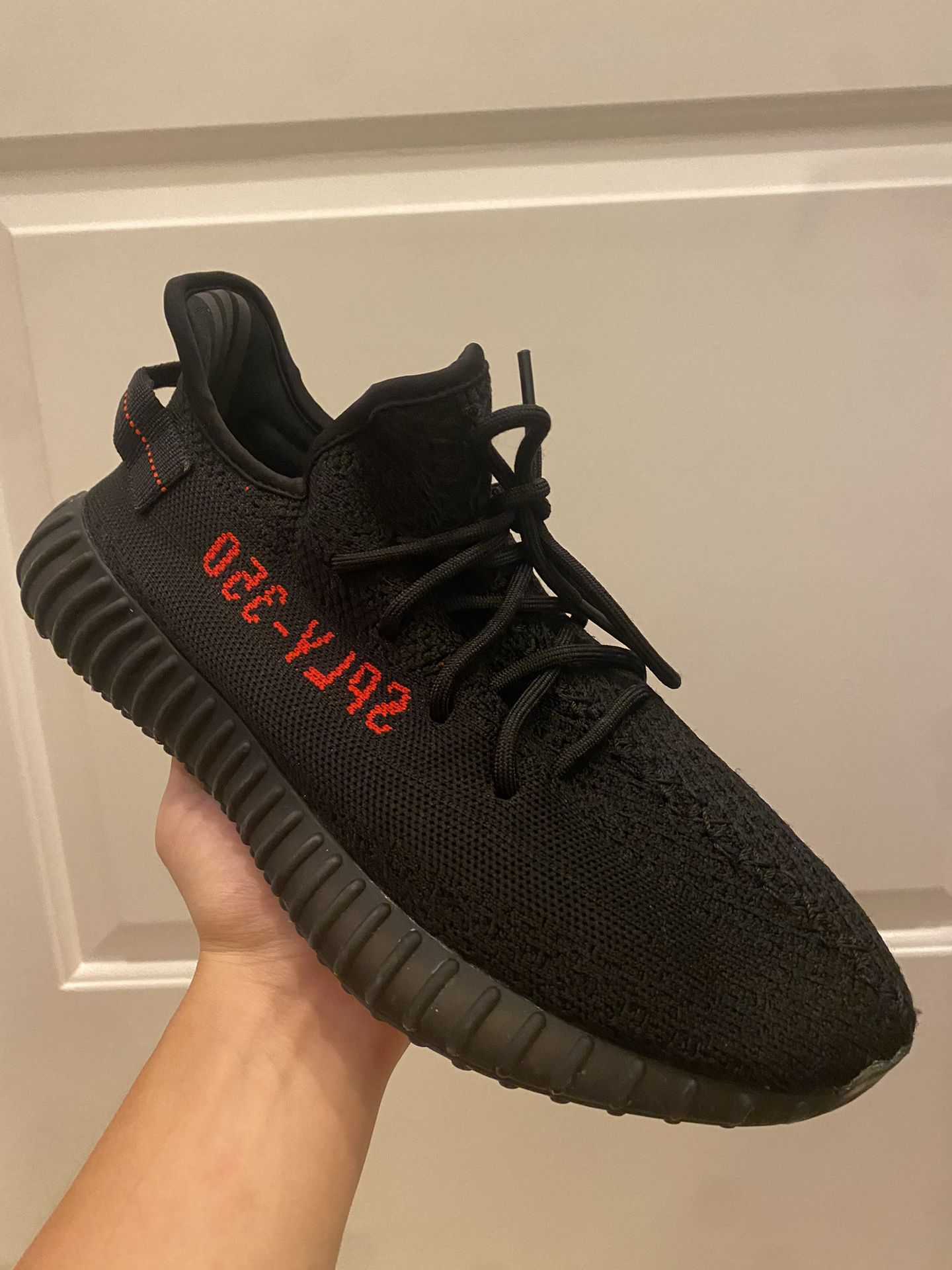 [Authorize✅]Black Red Yeezy 350 Boost V2  Adidas for sale photo review