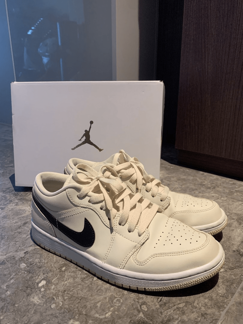 [Authorize✅]Nike Air Jordan 1 Low Premium Sail Black-White for sale photo review