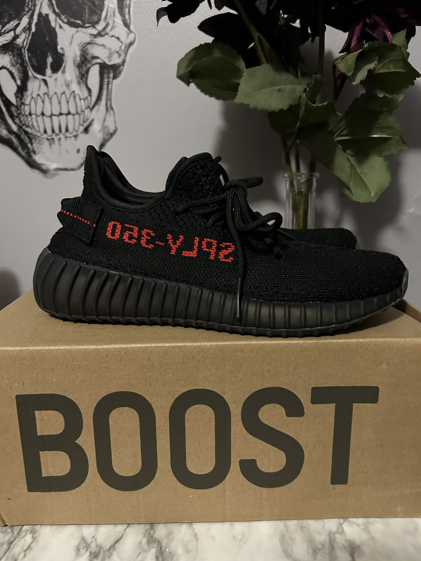 [Authorize✅]Black Red Yeezy 350 Boost V2  Adidas for sale photo review