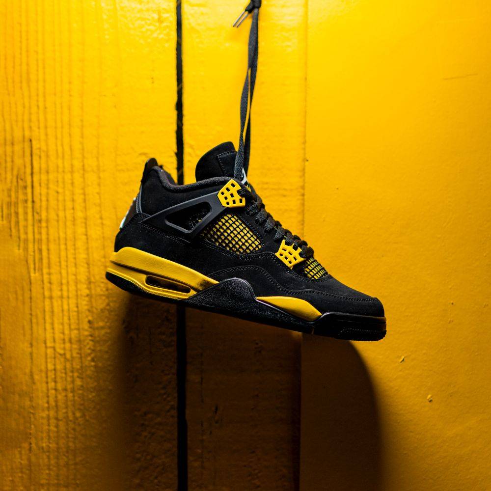 Nike Air Jordan shoes 4 Thunder